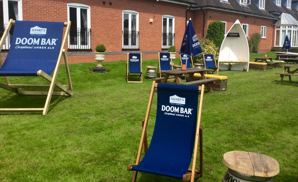 Strawberry Bank Hotel, Nec