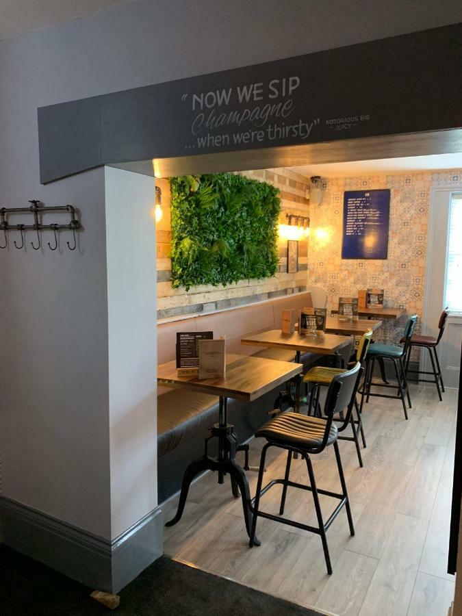 Strawberry Bank Hotel, Nec Hotel 3*